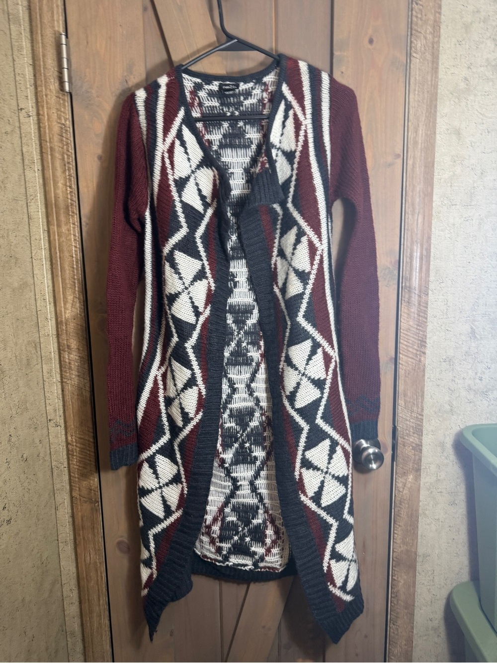 Rue21 Maroon, Black & Cream Geometric Open-Front Cardigan